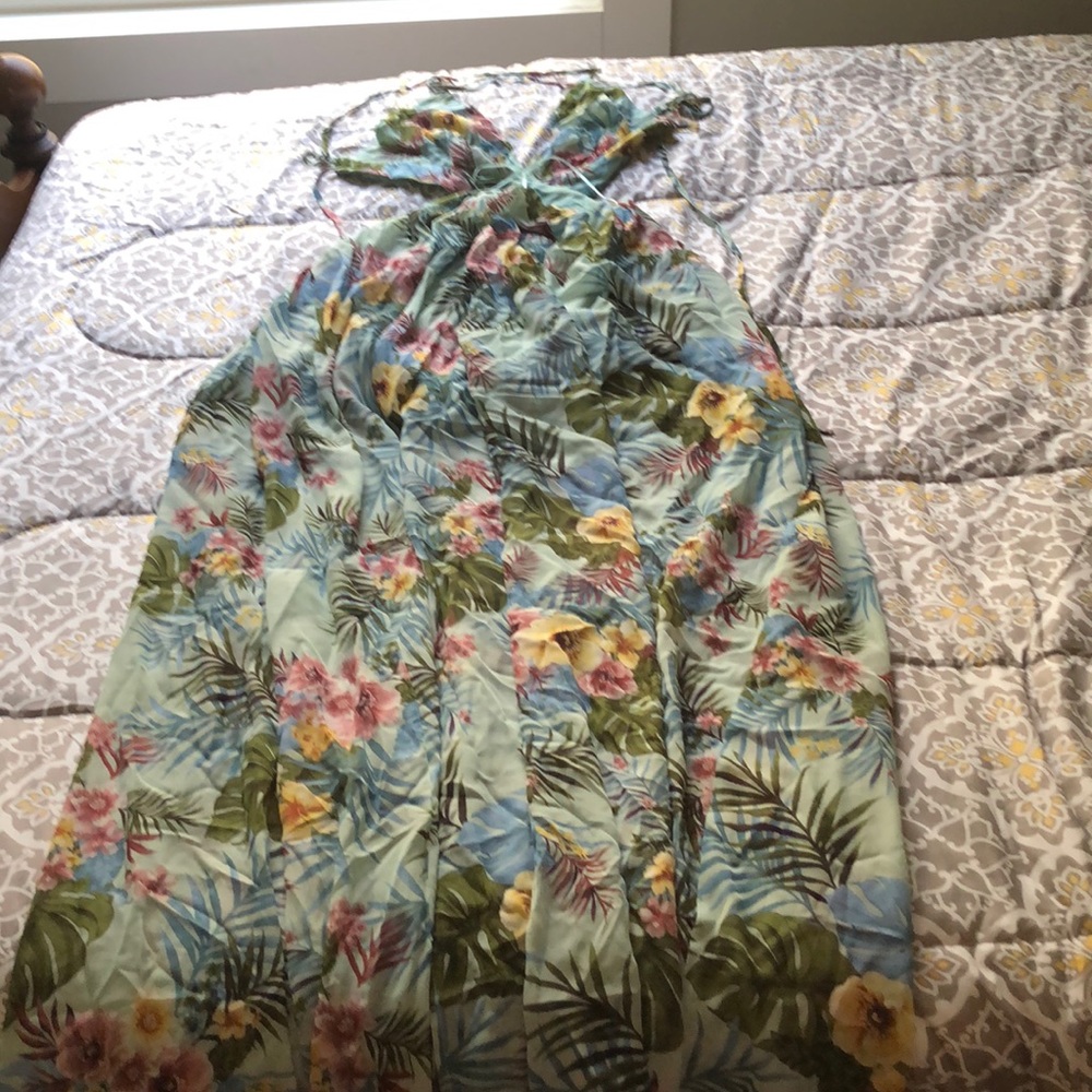 Fashion Nova dress